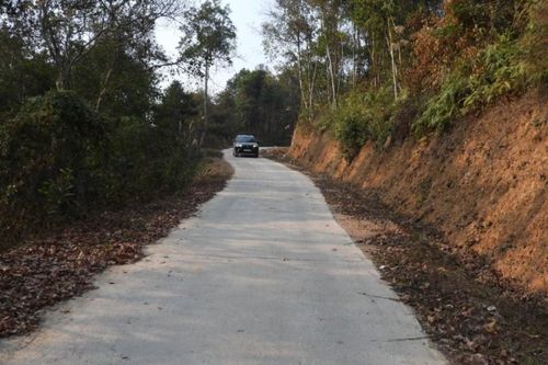 Hòa Bình: Điểm sáng hiến đất làm đường