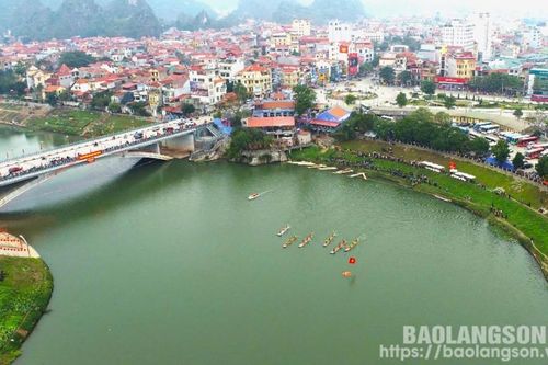 Về Lạng Sơn vui hội đua bè mảng