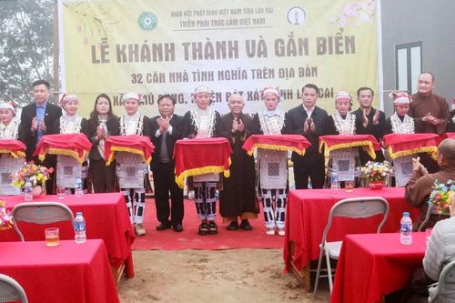 Khánh thành nhà ở cho 32 hộ dân xã A Mú Sung