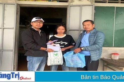 Bơ vơ phận mồ côi