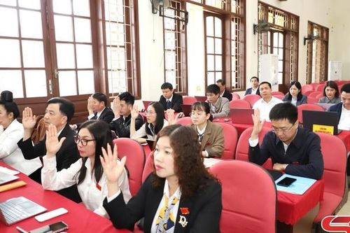 Kỳ họp chuyên đề lần thứ hai mươi HĐND huyện Mai Sơn