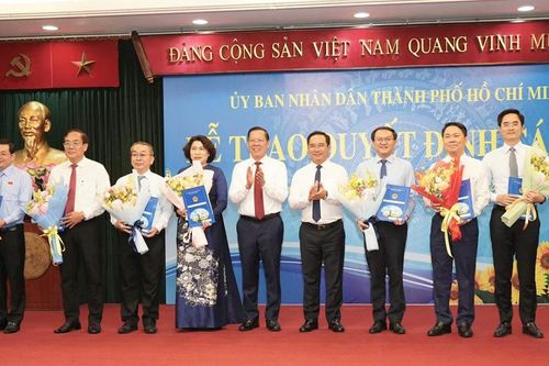 Thành phố Hồ Chí Minh: Bổ nhiệm 7 Giám đốc Sở mới sau sắp xếp