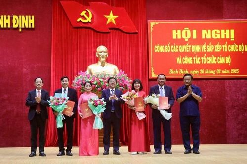 Bí thư Tỉnh ủy Bình Định: 'Không bỏ ai ở lại phía sau' trong cuộc cách mạng sắp xếp lại tổ chức bộ máy