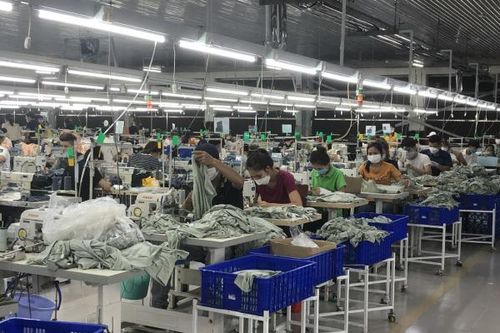 Sau Tết, Huế khan hiếm lao động ngành may mặc
