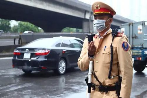Xe dừng, đỗ sai quy định sẽ bị ghi hình bí mật