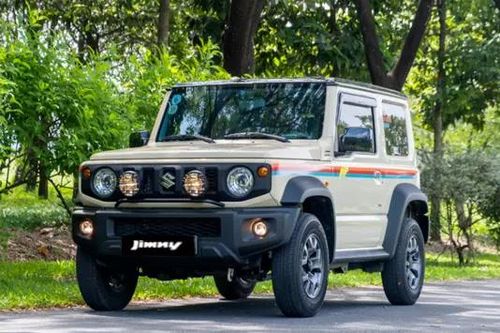 Suzuki giảm giá cho mẫu Jimny và XL7 Hybrid