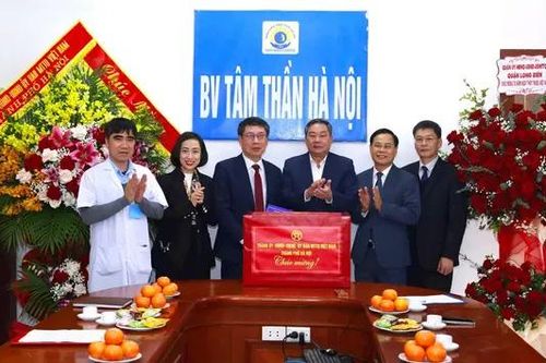 Ngành y tế luôn được Hà Nội ưu tiên hàng đầu