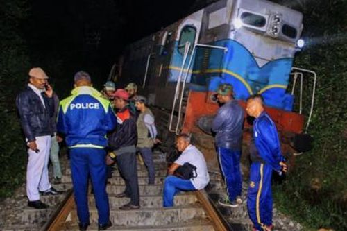 Tàu hỏa tông vào đàn voi hoang dã ở Sri Lanka khiến 6 con voi chết