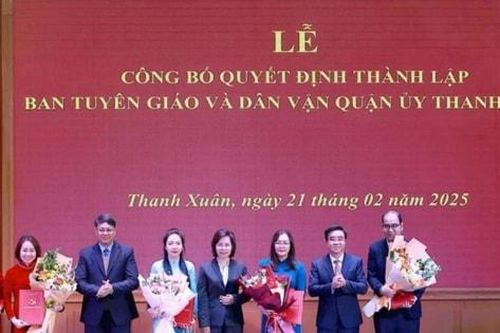 Đồng chí Bùi Thu Trang là Trưởng ban Tuyên giáo và Dân vận Quận ủy Thanh Xuân