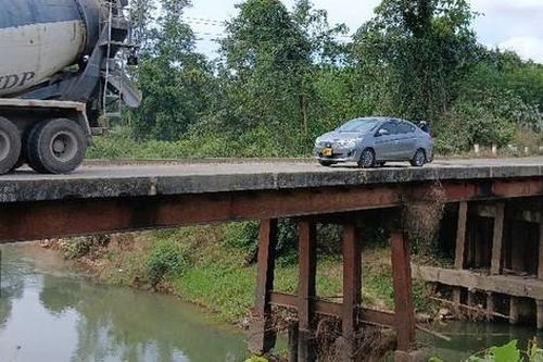 Ẩn họa từ những cây cầu không có lan can ở Khánh Hòa