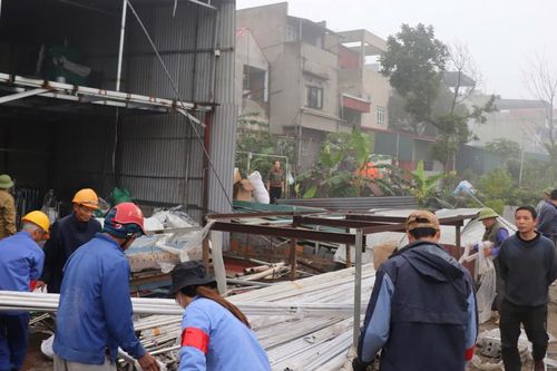 Phú Xuyên xử lý dứt điểm vi phạm đất đai 11 gia đình ở thị trấn