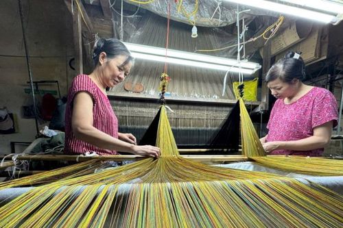 Làng nghề tự tin vươn mình ra biển lớn
