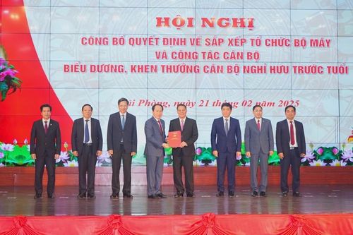 Chi tiết bổ nhiệm nhân sự chủ chốt ở Hải Phòng