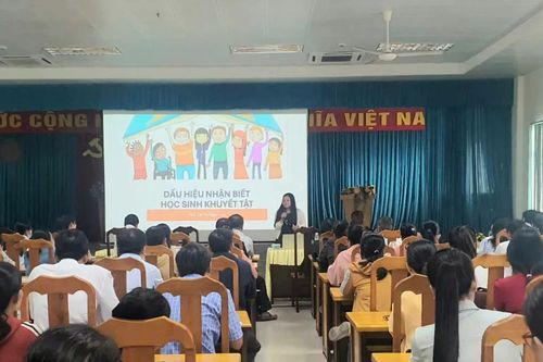 An Giang nâng cao năng lực cho giáo viên về giáo dục hòa nhập cấp tiểu học