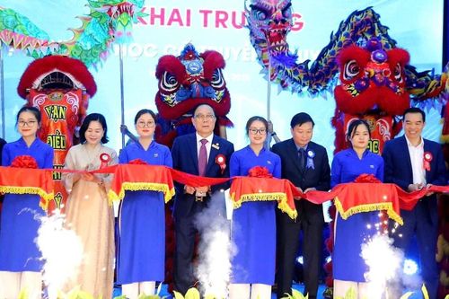 Khai trương Bệnh viện Y học cổ truyền Nguyên Phúc