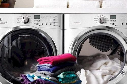 Cẩn trọng với nguy cơ hỏa hoạn từ thiết bị, máy sấy quần áo trong mùa nồm