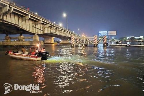 Hạn chế xe lưu thông qua cầu Đồng Nai (cũ) vào rạng sáng 23-2 để kiểm định cầu