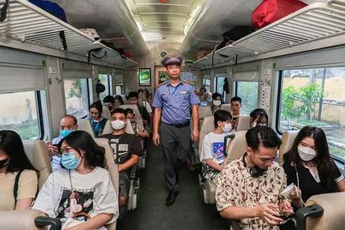 Ưu đãi hấp dẫn khi đi tàu Hà Nội - Hải Phòng