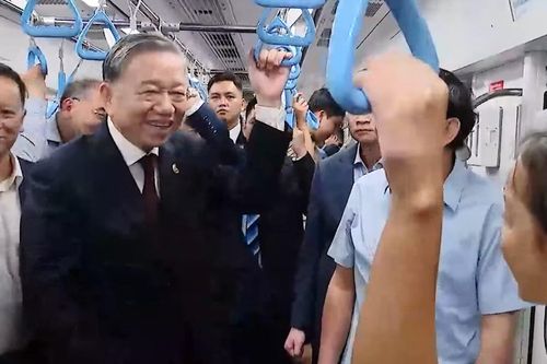 Tổng Bí thư Tô Lâm trải nghiệm Metro số 1 Bến Thành - Suối Tiên