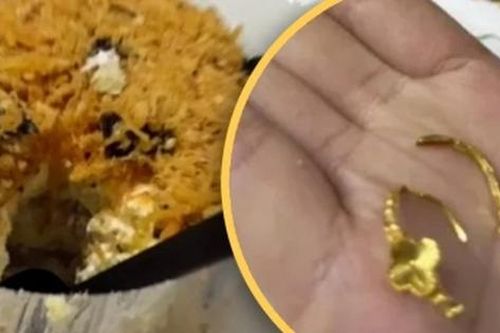 Cô gái nhai gãy đôi chiếc nhẫn cầu hôn mà bạn trai giấu trong bánh kem