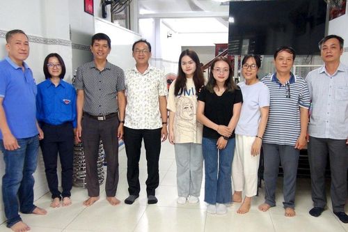Nhiều hoạt động ý nghĩa tại Chương trình Gia đình Việt với sinh viên Lào, Campuchia