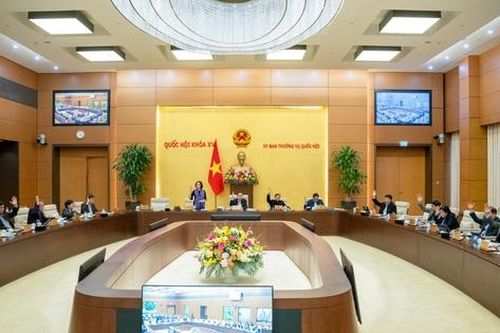 Nghị quyết 1423/NQ-UBTVQH15 phê chuẩn danh sách nhân sự Ủy ban Pháp luật và Tư pháp của Quốc hội khóa XV