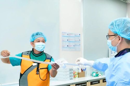 Sau chiếc áo chì