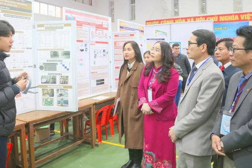 Nghiên cứu khoa học trong trường học Quảng Trị: Đến thời 'đơm hoa, kết trái'