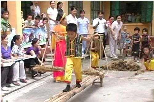Giúp trẻ yêu văn hóa dân tộc qua các trò chơi dân gian