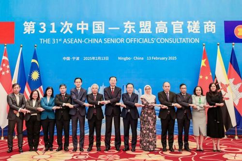 ASEAN và Trung Quốc chung sức củng cố niềm tin, động lực hợp tác