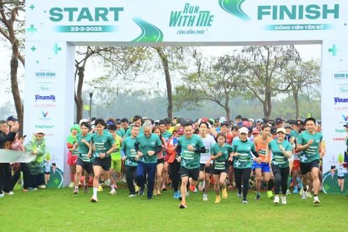 Tưng bừng giải chạy 'Run With Me – Cộng Đồng Khỏe'