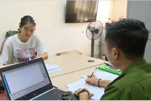 'Làm sao để em tin anh đây'?...