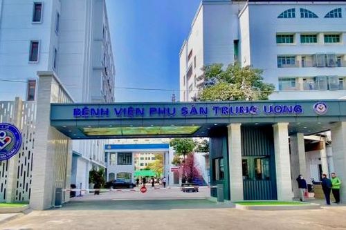 Sản phụ tố bác sĩ 'tắc trách': Bệnh viện Phụ sản Trung ương nói gì?