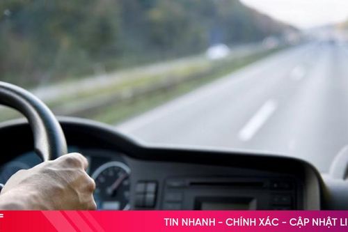 Làm gì để tránh trầy xước xe ô tô?