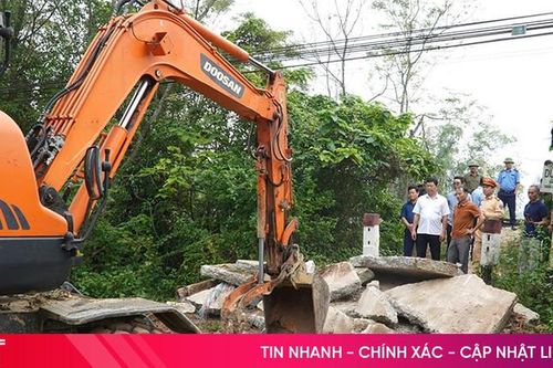 Nhiều khó khăn trong xóa bỏ lối đi tự mở qua đường sắt