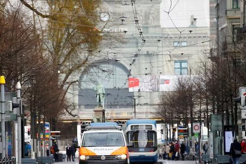 Thụy Sĩ: Xảy ra vụ đâm dao ở Zurich, cảnh sát bắt nghi phạm người Australia