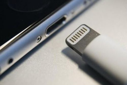 Dấu chấm hết cho kỷ nguyên của cổng Lightning trên iPhone