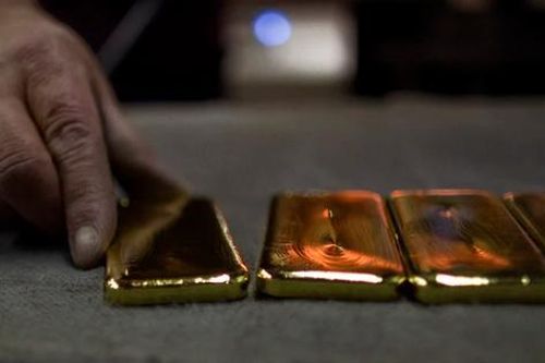 Lo ngại bị áp thuế, dòng vàng chảy từ Thụy Sĩ vào Mỹ tăng cao kỷ lục