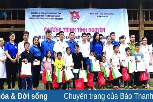 Dấu chân tình nguyện của những thầy thuốc trẻ