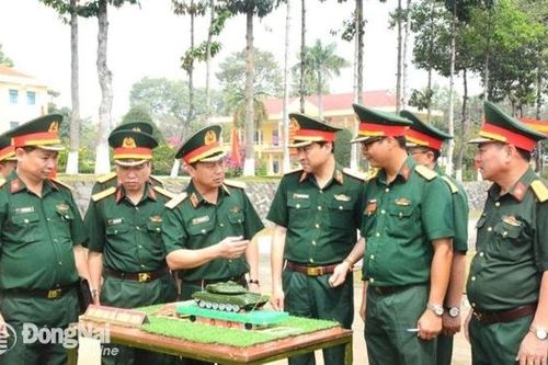 Các đơn vị chuẩn bị sẵn sàng cho lễ ra quân huấn luyện