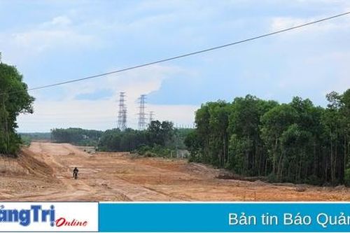 Tái khởi động công trình đường Hùng Vương kết nối Hành lang kinh tế Đông - Tây và Khu kinh tế Đông Nam
