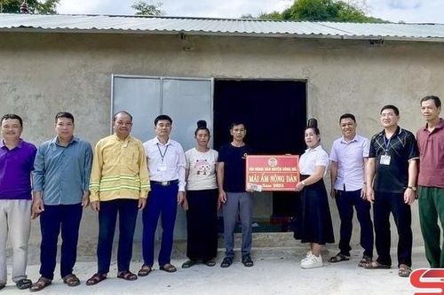 Mái ấm nghĩa tình giúp nông dân nghèo an cư, lạc nghiệp