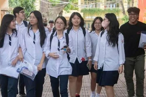 Thêm nhiều tỉnh, thành cho học sinh nghỉ thứ Bảy