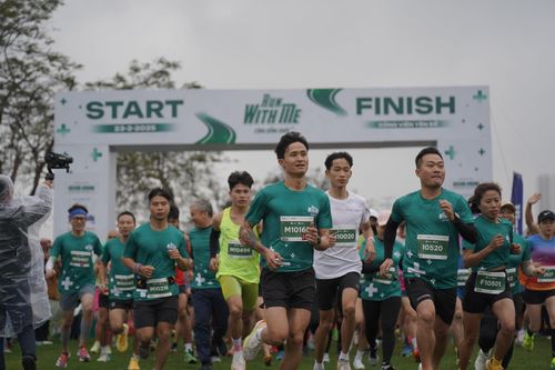 Lan tỏa tinh thần rèn luyện sức khỏe cùng 'Run With Me - Cộng Đồng Khỏe'