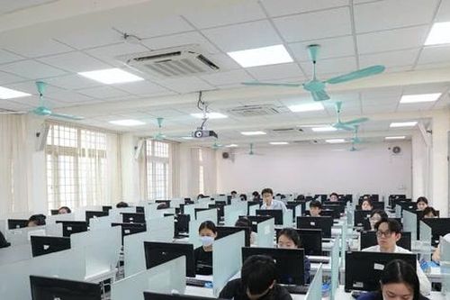 Mở đăng ký đợt 1 kỳ thi HSA 2025 ĐH Quốc gia Hà Nội: Sau 1 ngày gần như hết chỗ