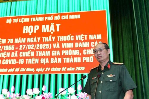 TP Hồ Chí Minh: Vinh danh các bệnh viện dã chiến điều trị Covid-19