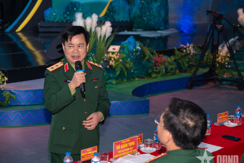 Tổng duyệt chương trình tuyên dương điển hình 'Dân vận khéo'