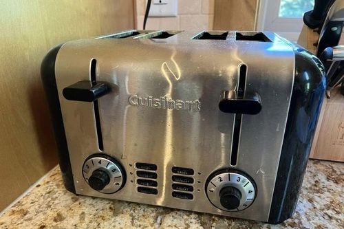 Cảnh báo cho bất kỳ ai có máy nướng bánh mì