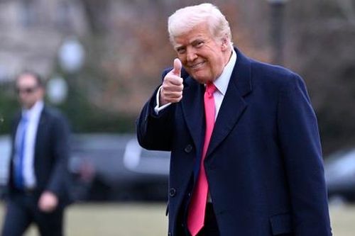 Thế giới thay đổi ra sao sau 1 tháng ông Trump làm tổng thống?