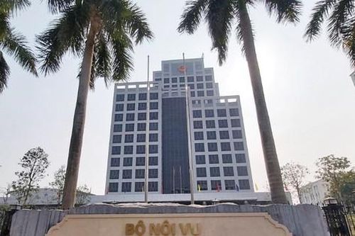 Bộ Nội vụ giảm 13 đầu mối sau hợp nhất, tinh gọn bộ máy